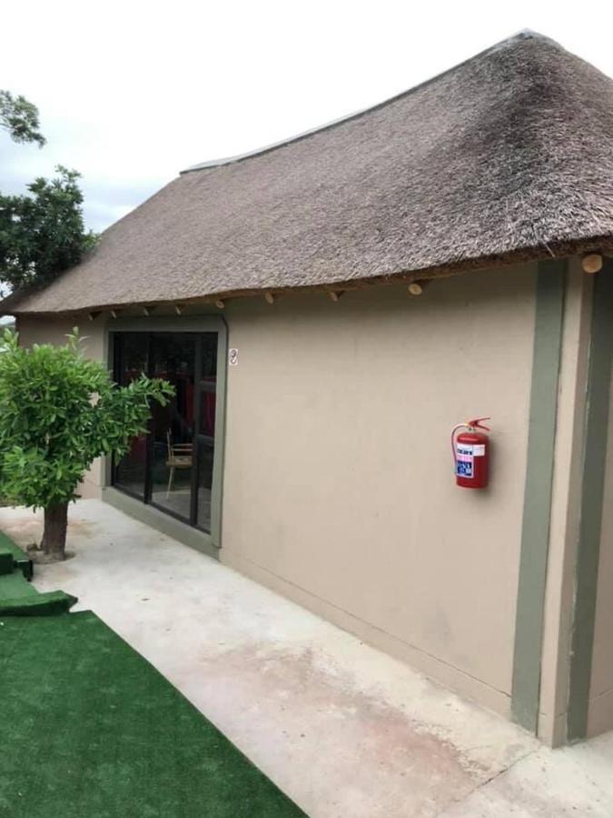 Lehae Lodge Acornhoek Exterior photo